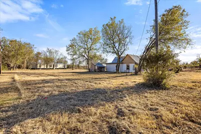733 Baker Street, Dublin, TX 76446 - Photo 4