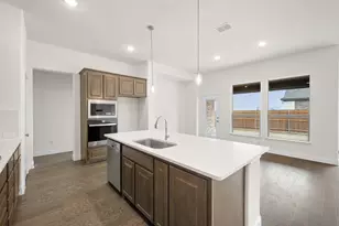 1813 Golden Mdw Ct, Cleburne, TX 76033 - Photo 6