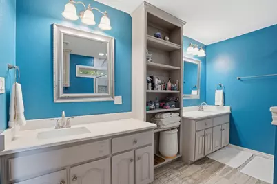 7924 Londonderry Drive, North Richland Hills, TX 76182 - Photo 18