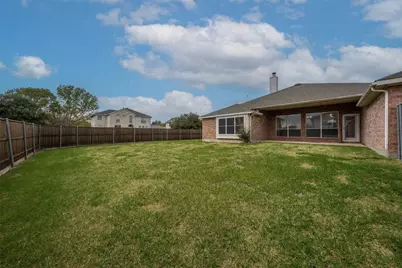 3200 Elmwood Drive, Mesquite, TX 75181 - Photo 32
