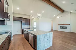 221 Marie Ln, Waxahachie, TX 75167 - Photo 8