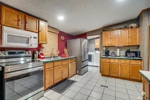 458 Co Rd 2131, Valley View, TX 76272 - Photo 6