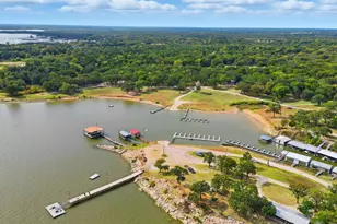 402 N Shady Ln, Gordonville, TX 76245 - Photo 10