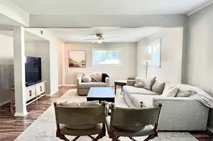 1223 E Windsor Dr, Denton, TX 76209 - Photo 6