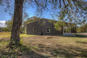 520 N 1st St, Point, TX 75472 - Photo 34