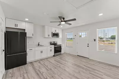 900 S Tool #12, Tool, TX 75143 - Photo 4