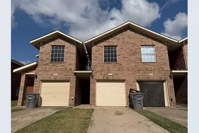 4005 Preferred Place, Dallas, TX 75237 - Photo 1