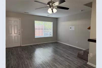 4005 Preferred Place, Dallas, TX 75237 - Photo 12