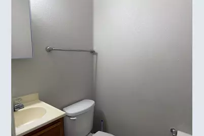 4005 Preferred Place, Dallas, TX 75237 - Photo 6