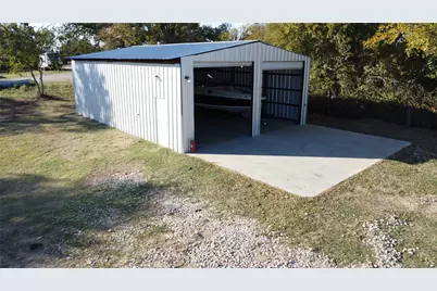 111 Duncan Lane, Lewisville, TX 75028 - Photo 10