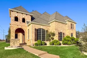 6812 Sail Away Pl, Grand Prairie, TX 75054 - Photo 2