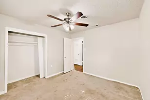 7609 Deaver Dr, North Richland Hills, TX 76180 - Photo 32