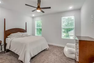 2325 Budd St, Dallas, TX 75215 - Photo 6