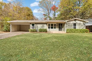 2025 Cedar St, Paris, TX 75460 - Photo 1