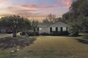 302 Carr St, Hillsboro, TX 76645 - Photo 36