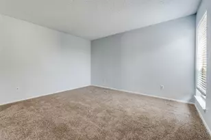 8560 Park Ln, Dallas, TX 75231 - Photo 10