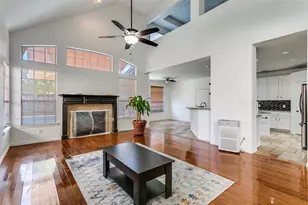 220 Bricknell Ln, Coppell, TX 75019 - Photo 6