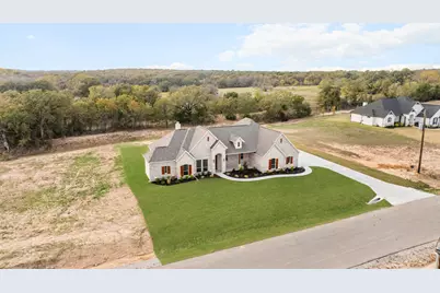 178 Briar Patch Road, Boyd, TX 76023 - Photo 1