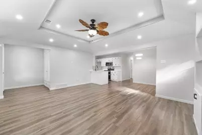 8455 Sugarberry Road, Dallas, TX 75249 - Photo 6