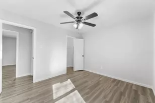 8455 Sugarberry Rd, Dallas, TX 75249 - Photo 18