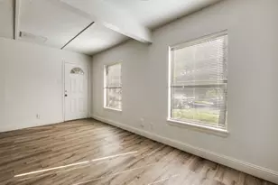 6439 Hollis Ave, Dallas, TX 75227 - Photo 2