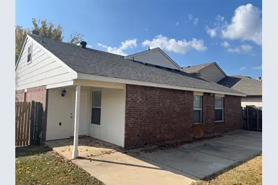 3216 Fountain Parkway, Fort Worth, TX 76053 - Photo 6