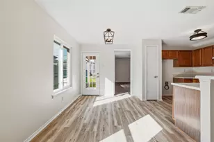 609 Renaissance Pl, Cedar Hill, TX 75104 - Photo 10