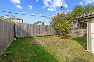 609 Renaissance Pl, Cedar Hill, TX 75104 - Photo 34