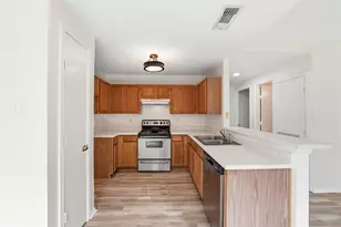 609 Renaissance Pl, Cedar Hill, TX 75104 - Photo 16