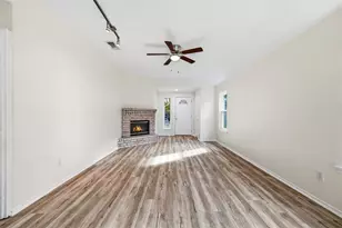 609 Renaissance Pl, Cedar Hill, TX 75104 - Photo 8