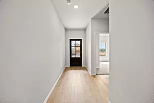 3204 Kingdom Dr, Denton, TX 76208 - Photo 2