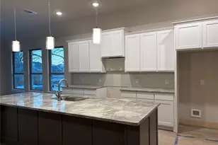 481 W Jefferson St, Van Alstyne, TX 75495 - Photo 2