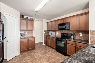 1109 Roman Dr, Princeton, TX 75407 - Photo 6