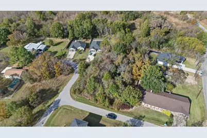 720 Oahu Loop, Tool, TX 75143 - Photo 2