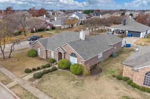 7413 Bryn Mawr Dr, Rowlett, TX 75089 - Photo 2