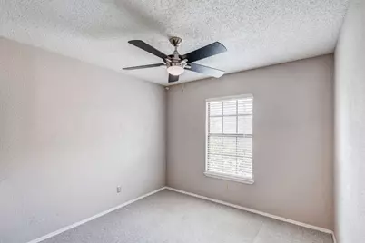 983 Acorn Drive, Lewisville, TX 75067 - Photo 16