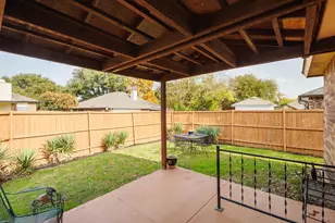 983 Acorn Dr, Lewisville, TX 75067 - Photo 24