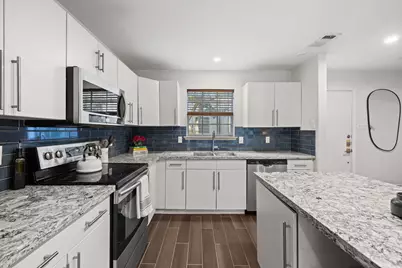 4306 Buena Vista Street #102B, Dallas, TX 75205 - Photo 8