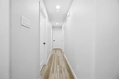 214 W Madison Street, Hillsboro, TX 76645 - Photo 8