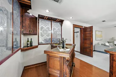 1323 Dublin Street, Grapevine, TX 76051 - Photo 10