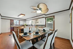 1323 Dublin St, Grapevine, TX 76051 - Photo 32