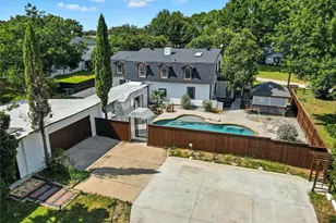 1323 Dublin St, Grapevine, TX 76051 - Photo 2