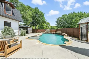 1323 Dublin St, Grapevine, TX 76051 - Photo 40