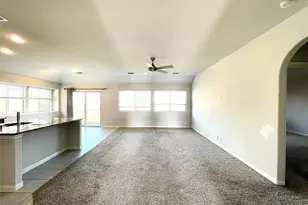 1097 Kingbird Ln, Alvarado, TX 76009 - Photo 6