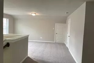 5529 Blue Point Ln, Garland, TX 75043 - Photo 12