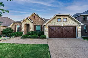 2724 Driftwood Crk Trl, Celina, TX 75078 - Photo 2