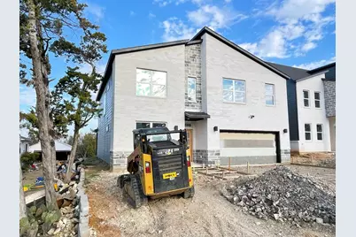 1326 Diceman Avenue, Dallas, TX 75203 - Photo 1