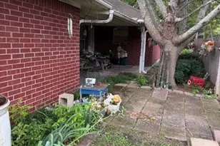 502 E College St, Leonard, TX 75452 - Photo 8