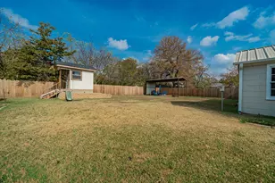 308 N Pecan St, Muenster, TX 76252 - Photo 36
