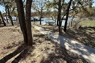 293 Pam Dr, Chico, TX 76431 - Photo 22